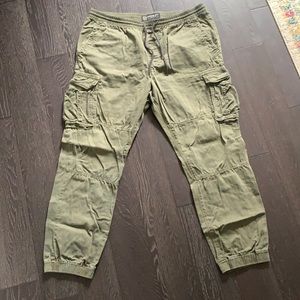American Eagle Joggers